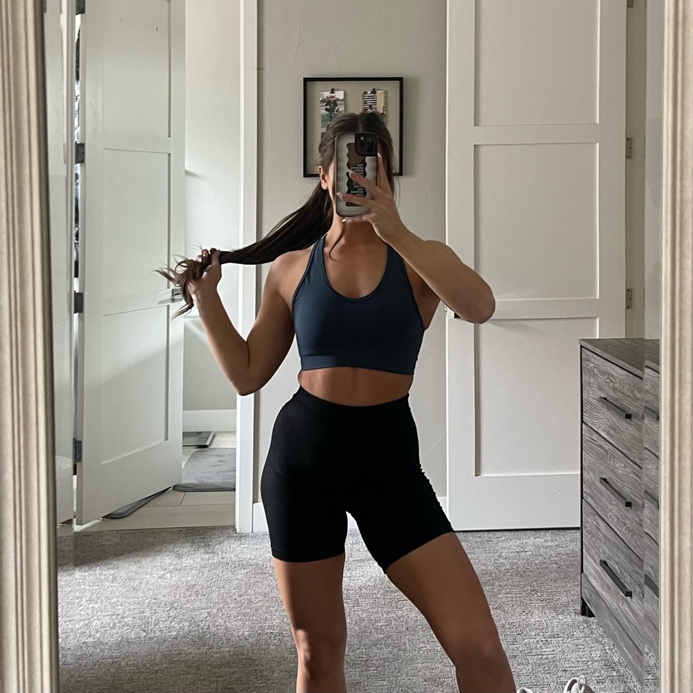 Alphalete Amplify Bra - Whale Blue size Small